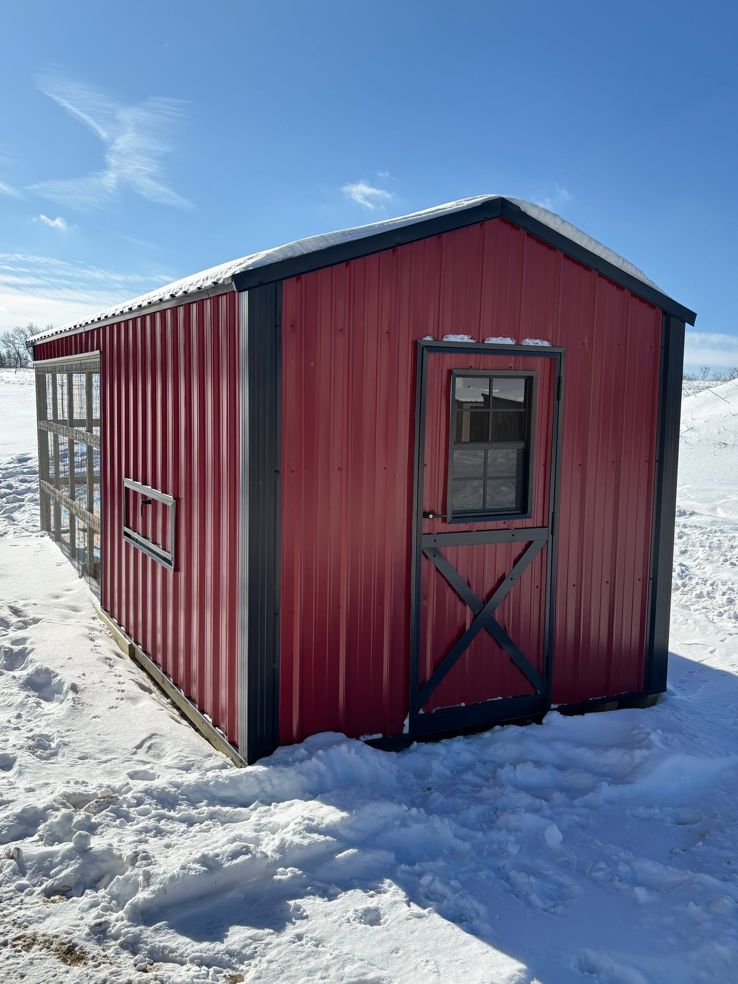 8’ x 22’ Country Chicken Coop