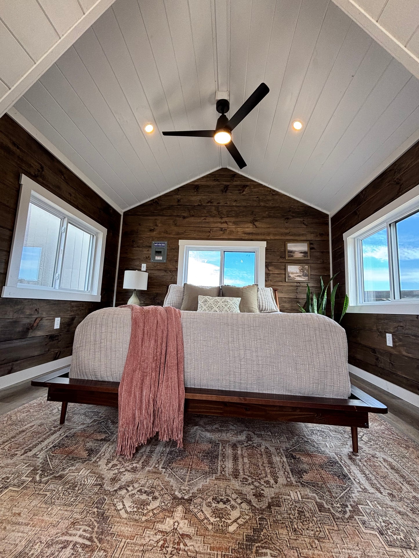 12’ x 20’ Vista Haus