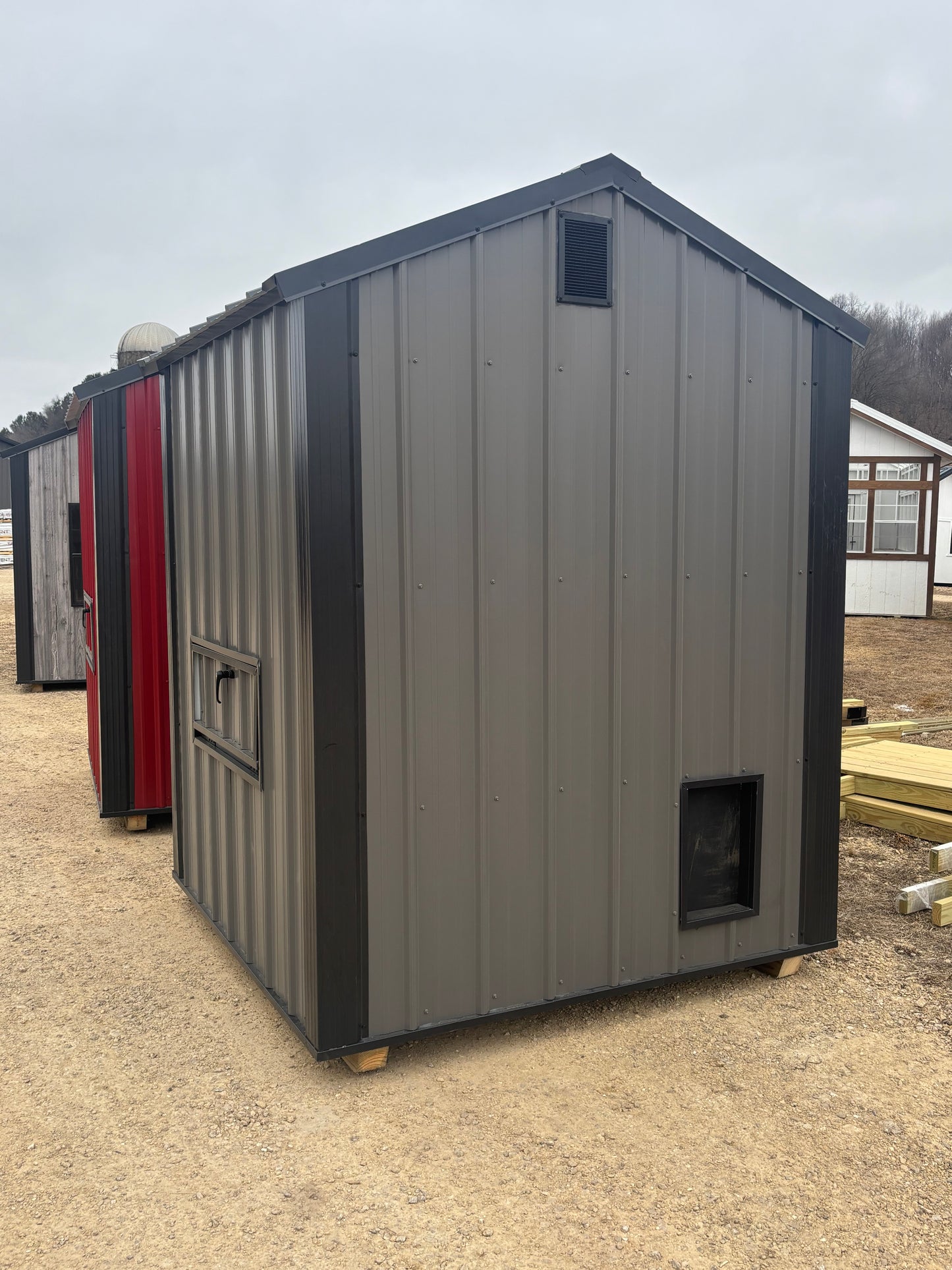 6 x 6 country chicken coop
