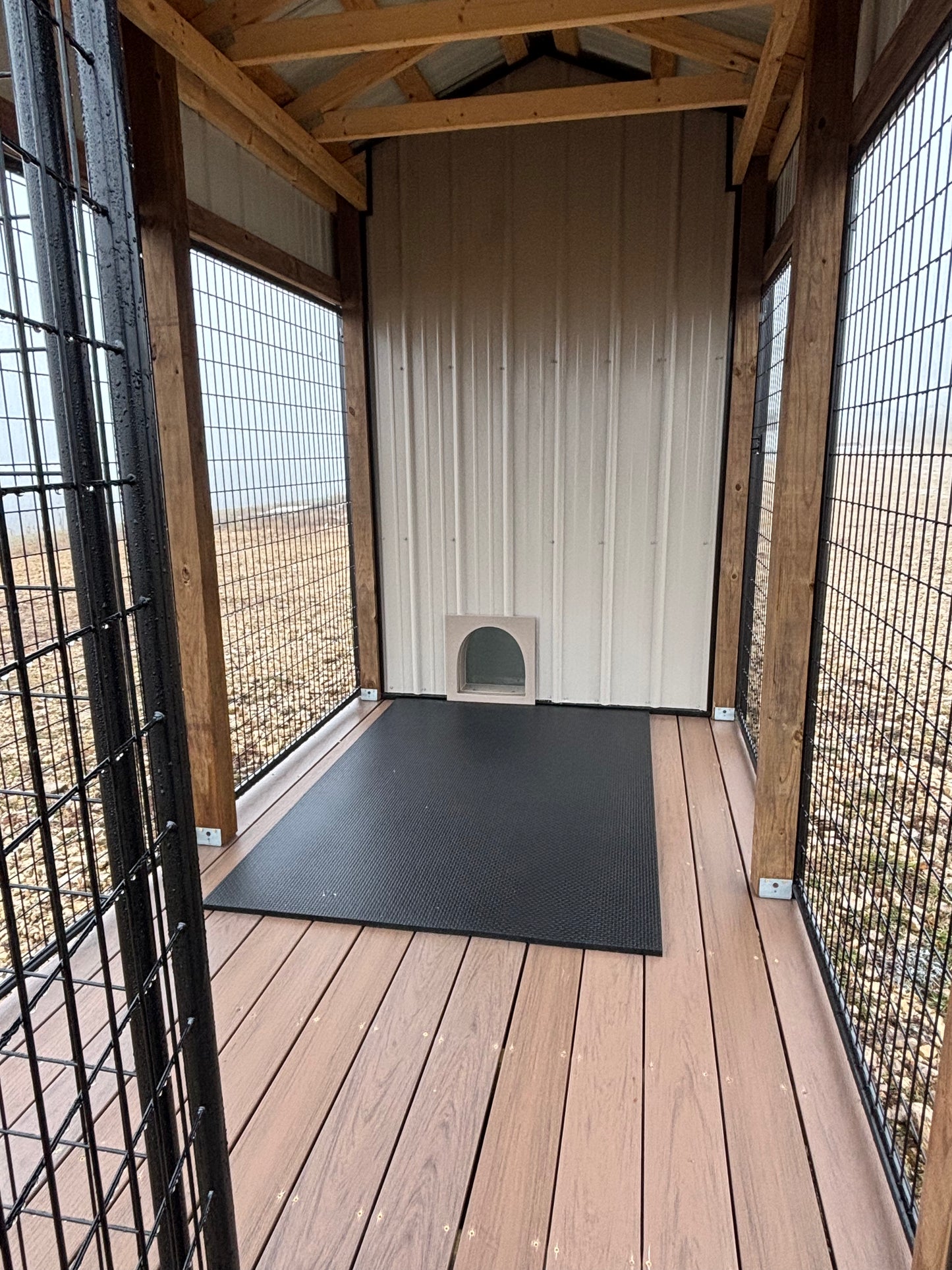6’ x 16’ Dog Kennel