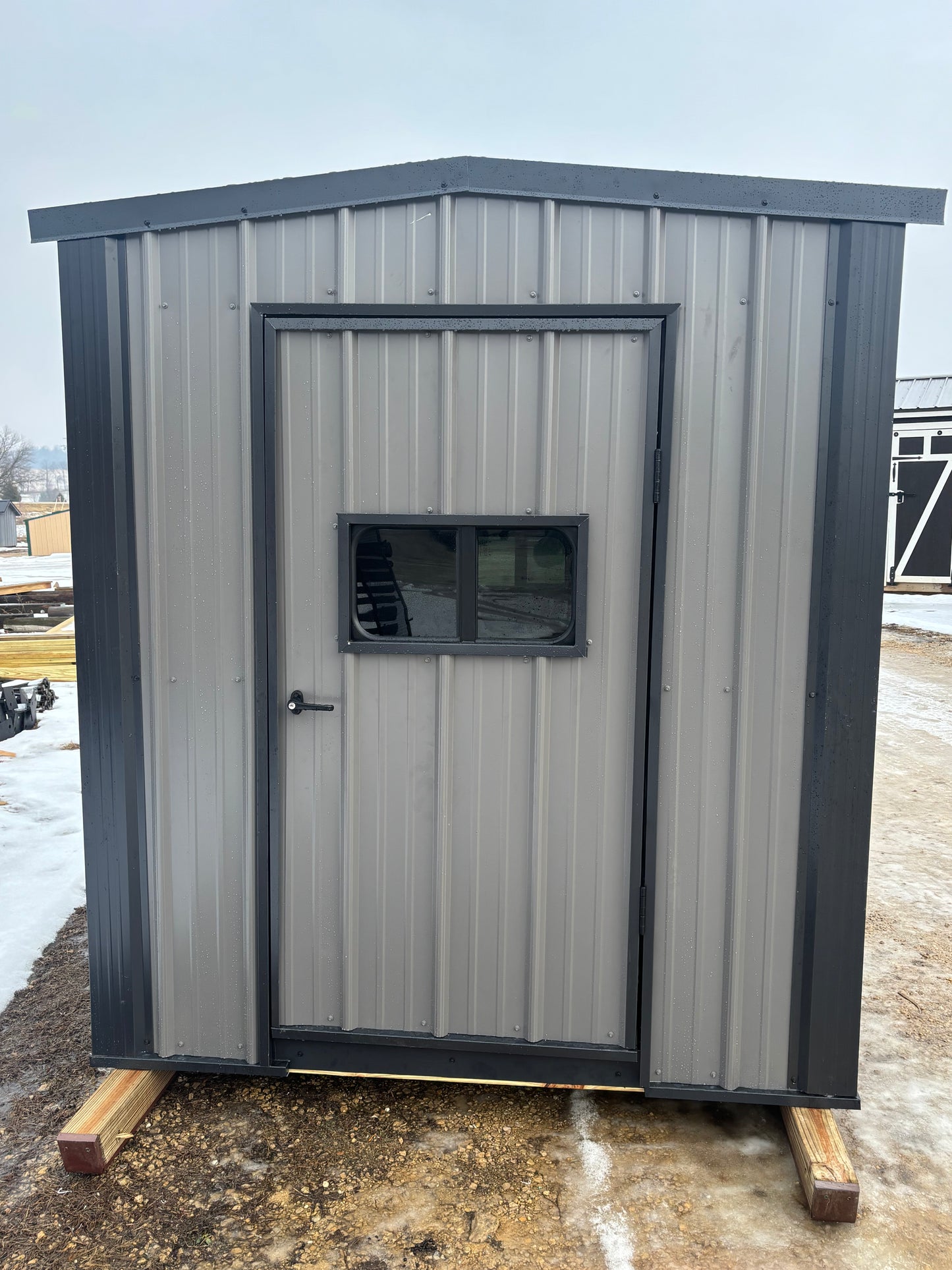 6 x 6 Ice house on skids SOLD