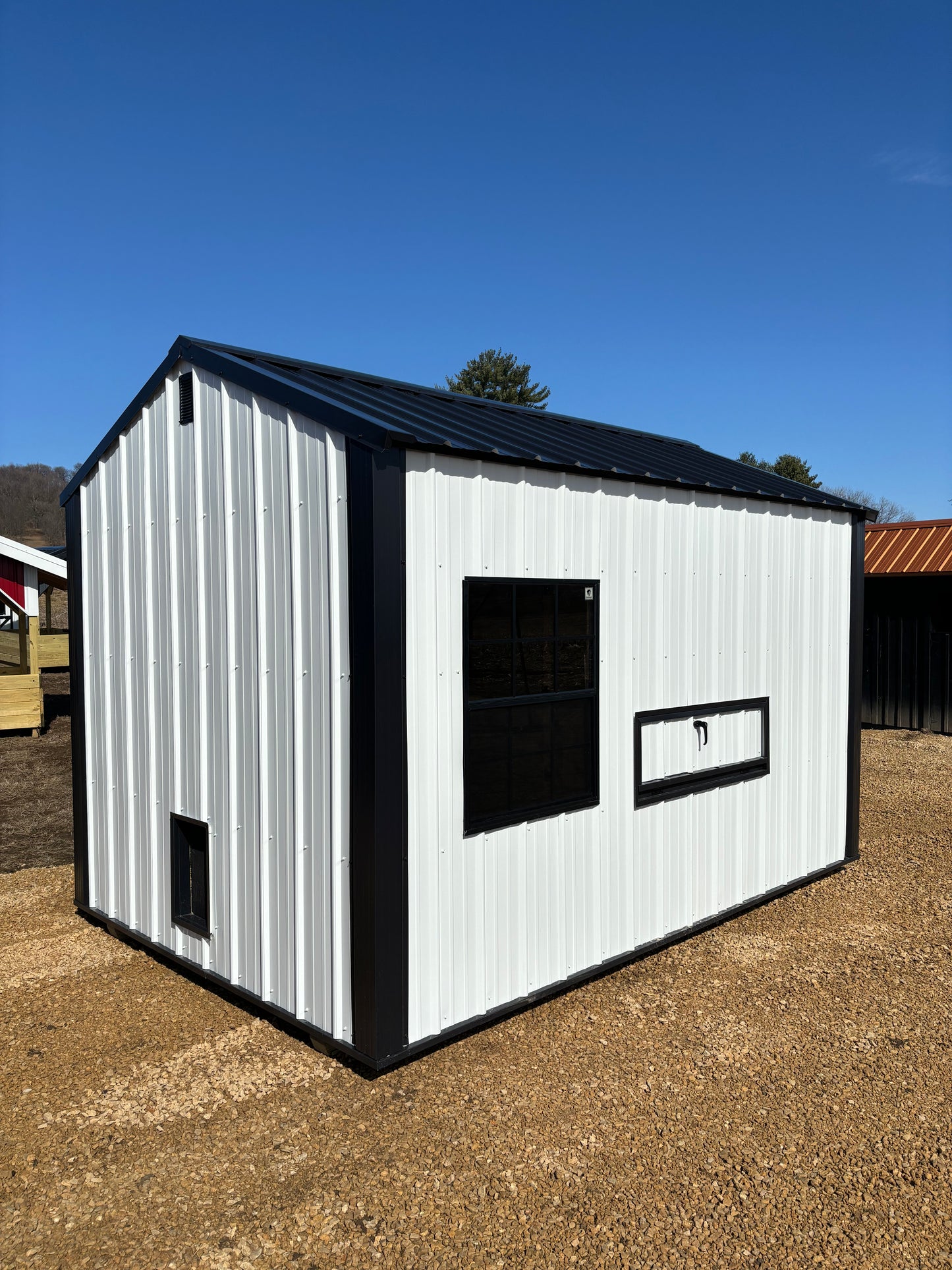 8’ x 12’ Country Coop with feed room