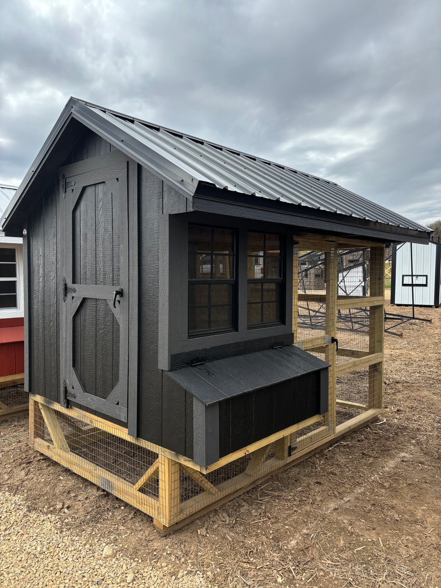 6 x 10 Country Lane chicken Coop