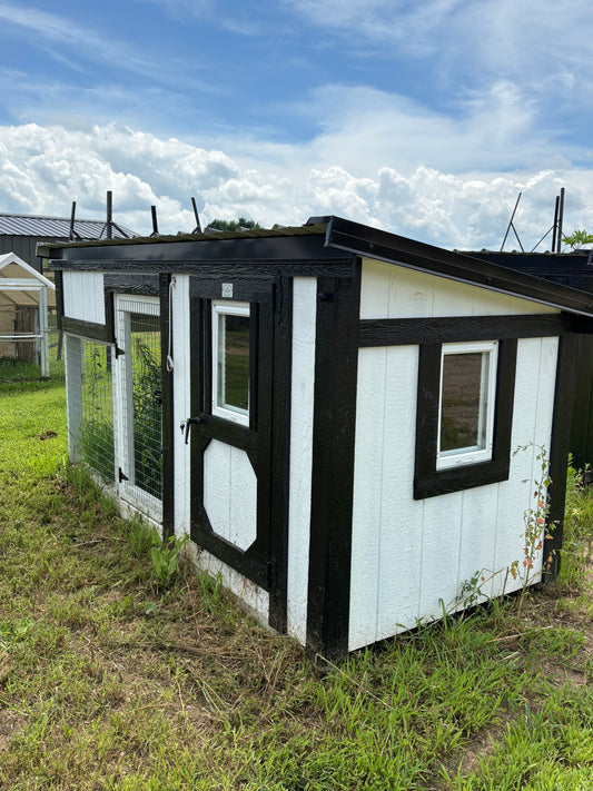 4 x 9 LP country chicken coop