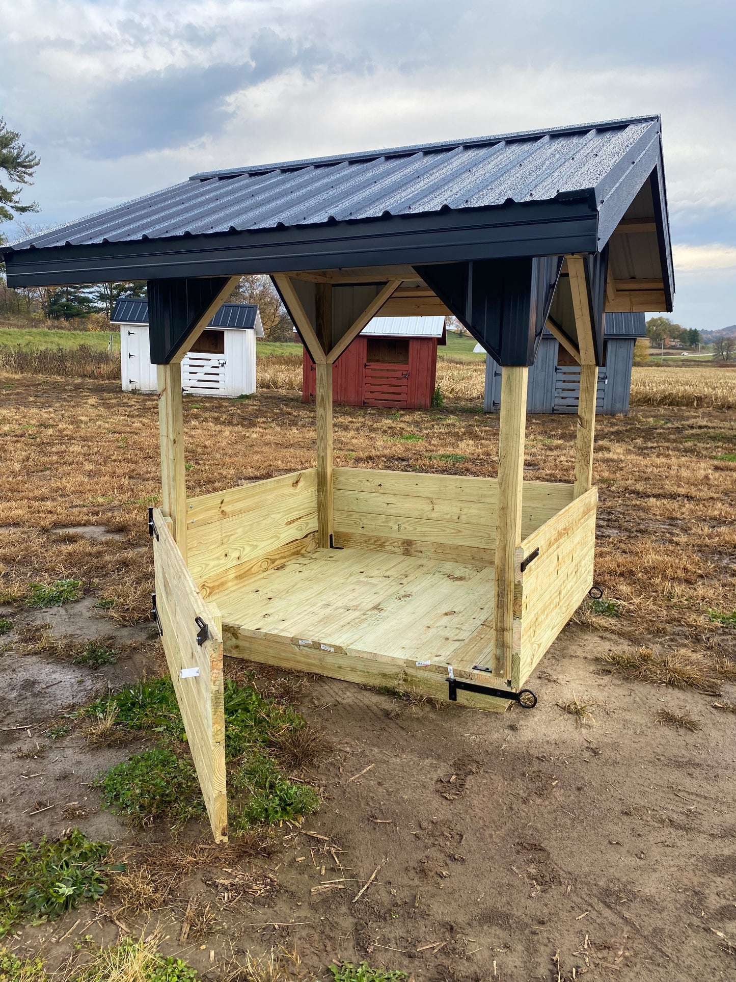 6’X6’ Hay feeder ‘SOLD’