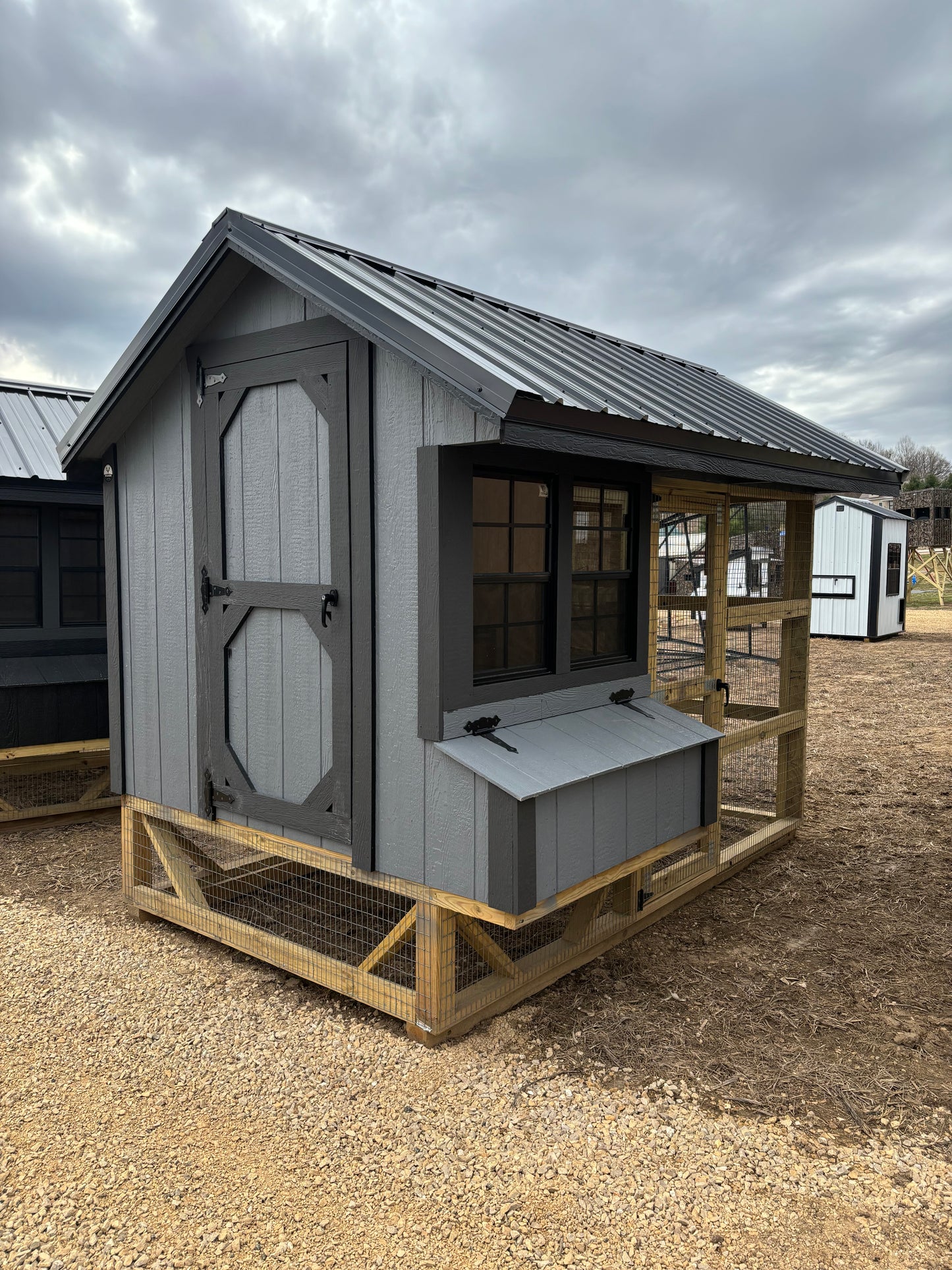 6 x 10 Country Lane chicken Coop