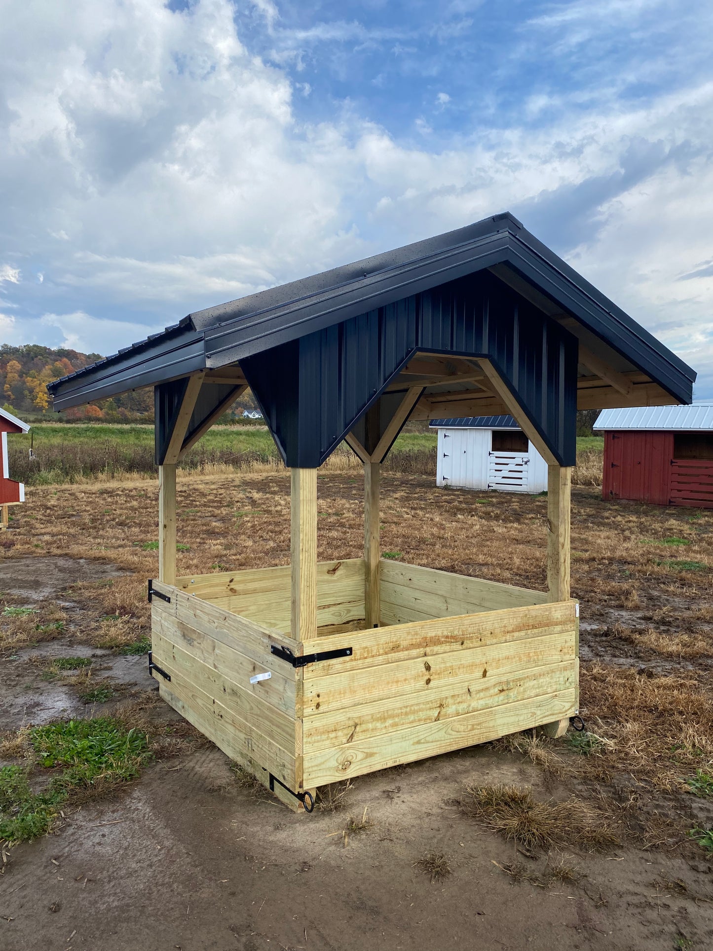 6’X6’ Hay feeder ‘SOLD’